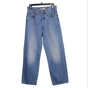 Levi's ribcage straight button-fly slightly distressed jeans 27